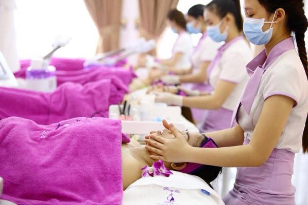 lap-dat-camera-cho-spa-tham-my-vien