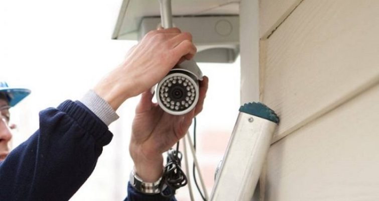 lap-dat-camera-quan-4